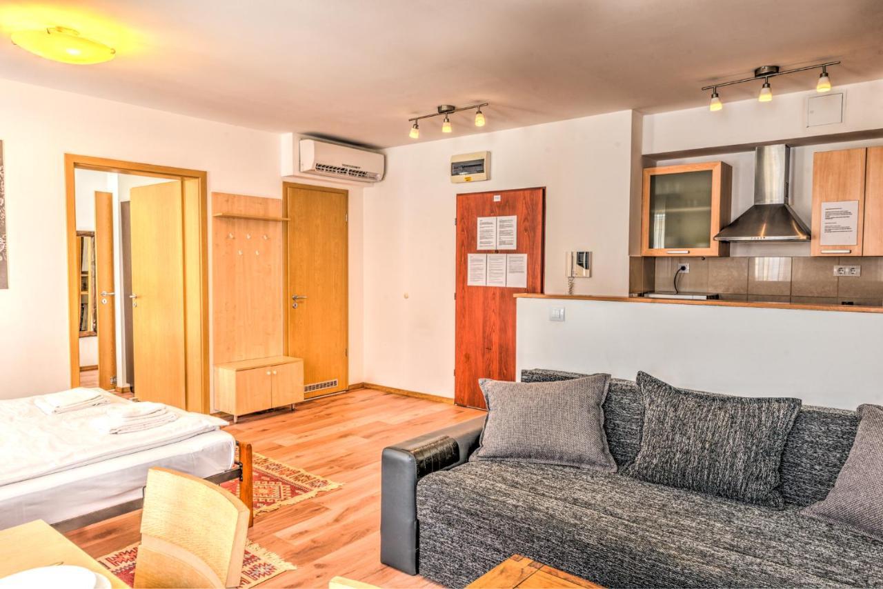 Central Apartments บูดาเปสต์ ภายนอก รูปภาพ