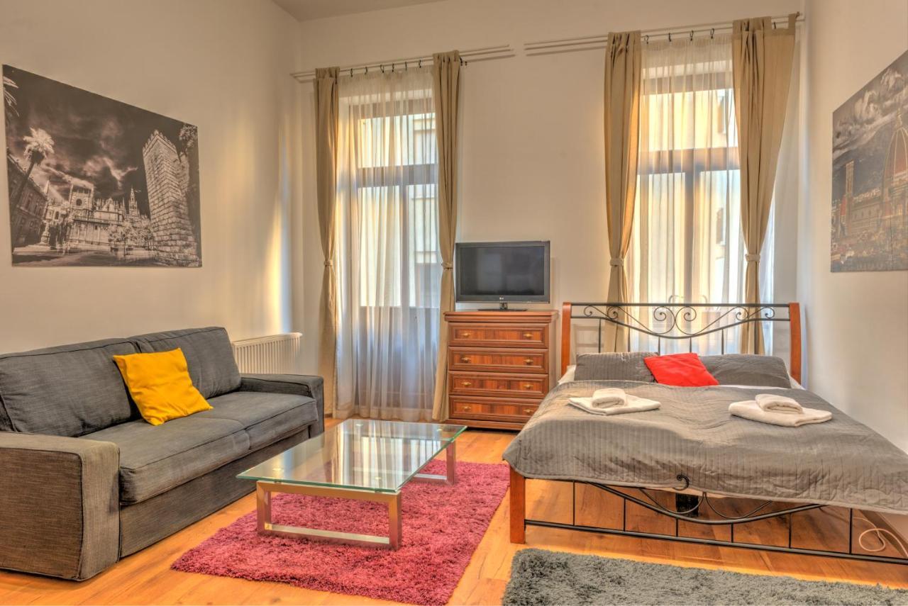 Central Apartments บูดาเปสต์ ภายนอก รูปภาพ