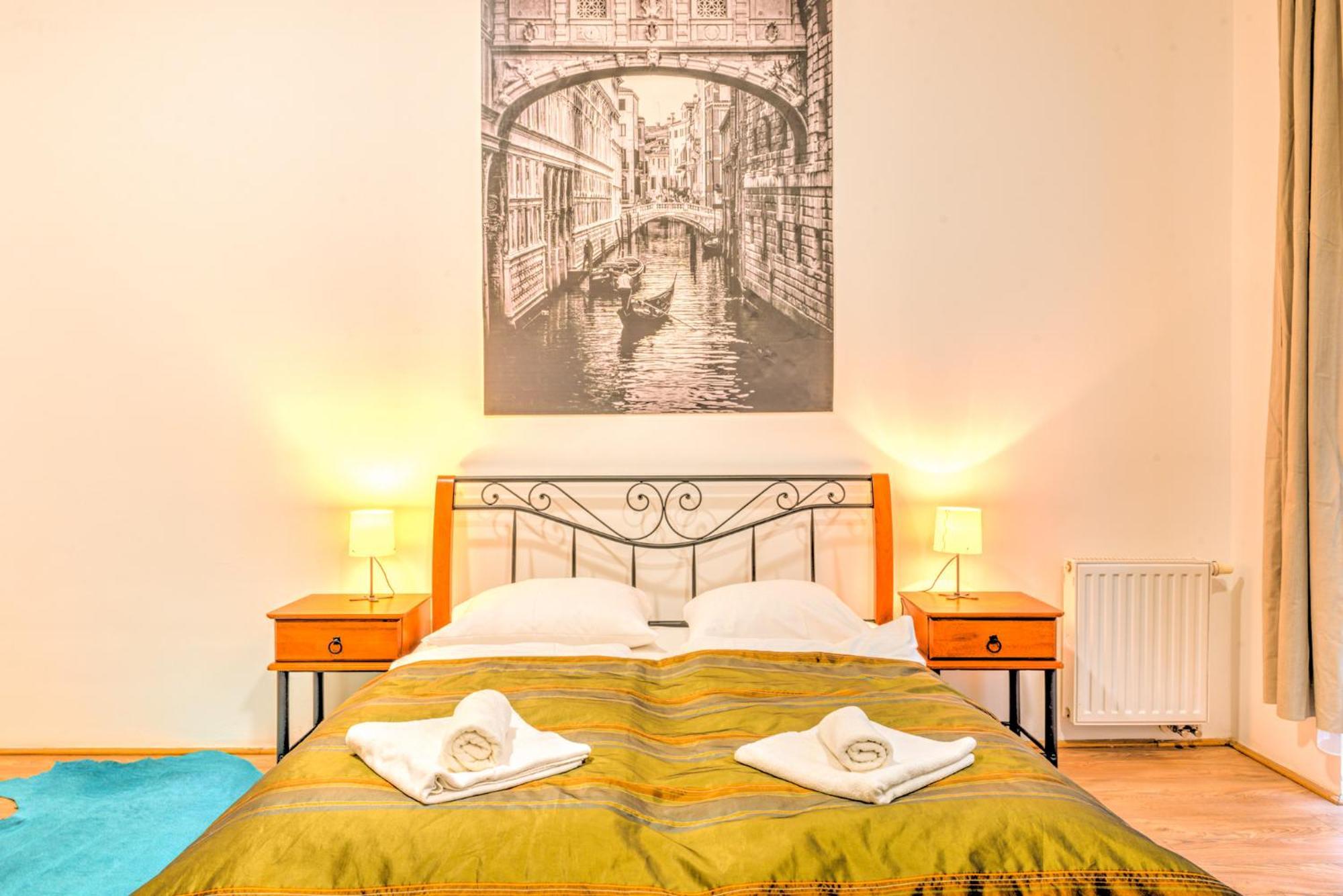 Central Apartments บูดาเปสต์ ภายนอก รูปภาพ